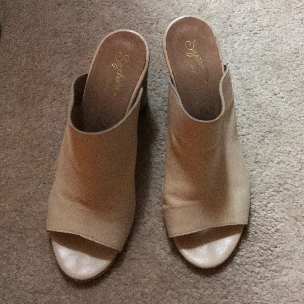 Seychelles leather wedge Made in Italy Size 6.5